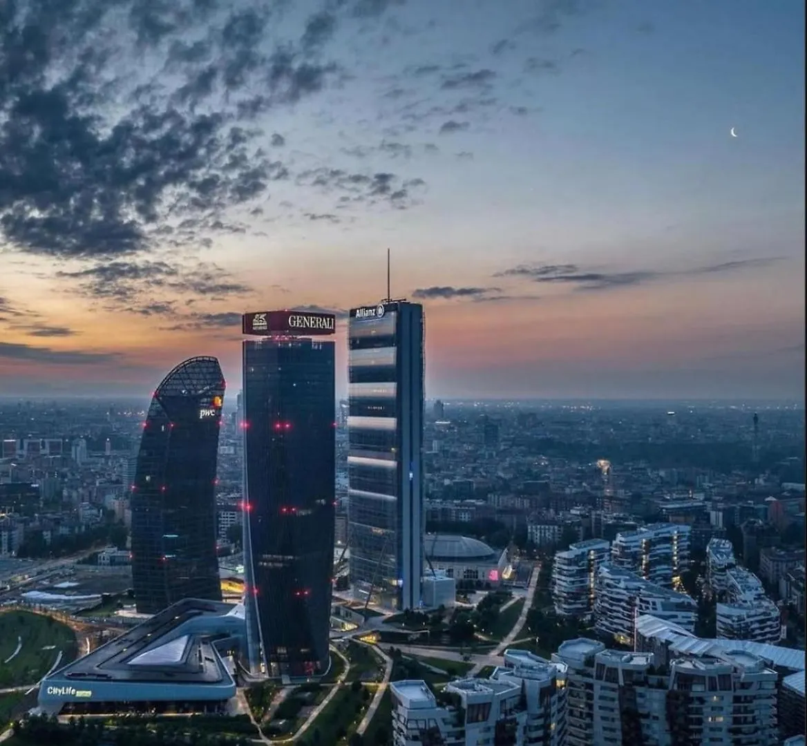 Lovelyhousebraida Milano 0*,  Italia